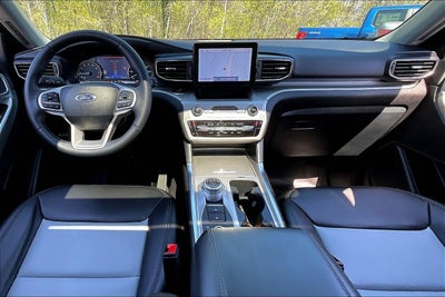 2024 Ford Explorer XLT