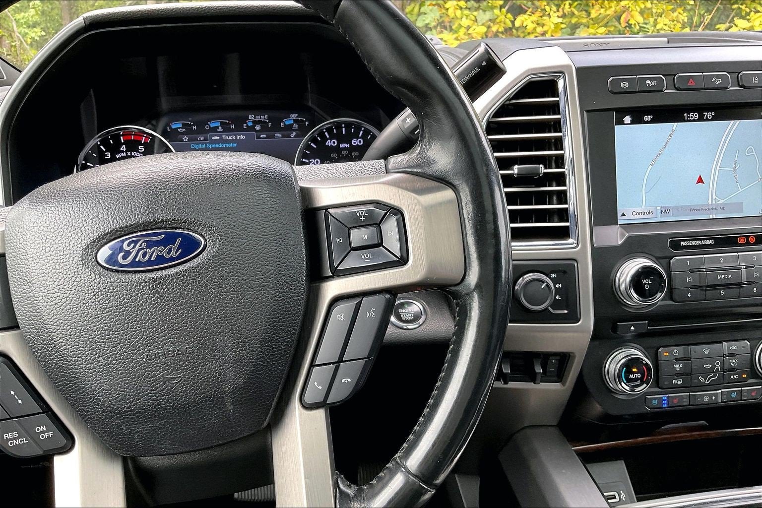 2017 Ford Super Duty F-250 SRW Platinum