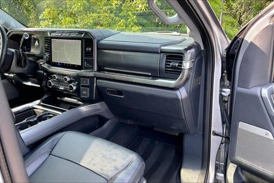 2024 Ford Super Duty F-350 SRW LARIAT