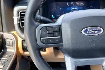 2025 Ford Super Duty F-350 SRW LARIAT