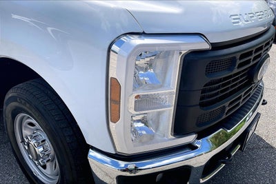 2024 Ford Super Duty F-350 SRW XL