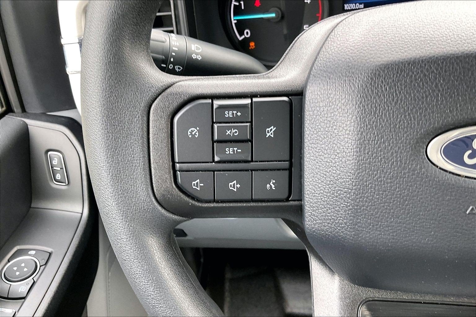 2024 Ford Super Duty F-350 SRW XL