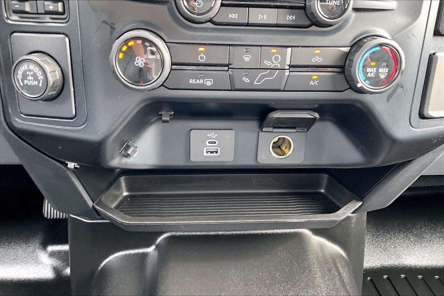 2024 Ford Super Duty F-350 SRW XL