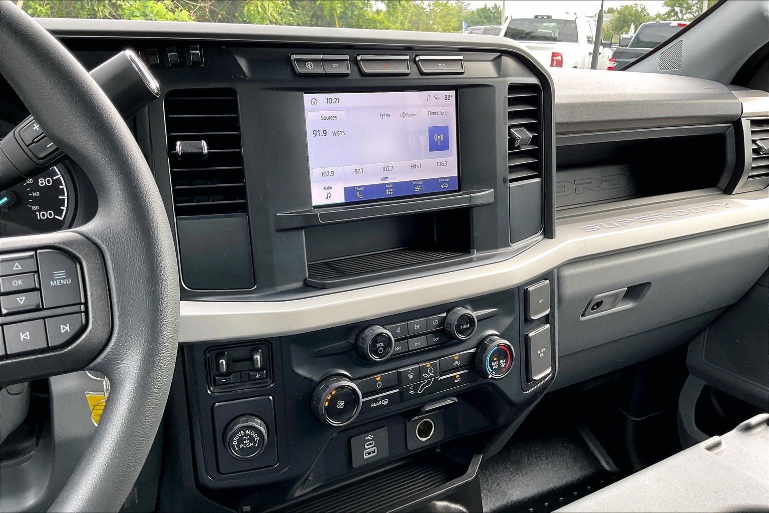 2024 Ford Super Duty F-350 SRW XL