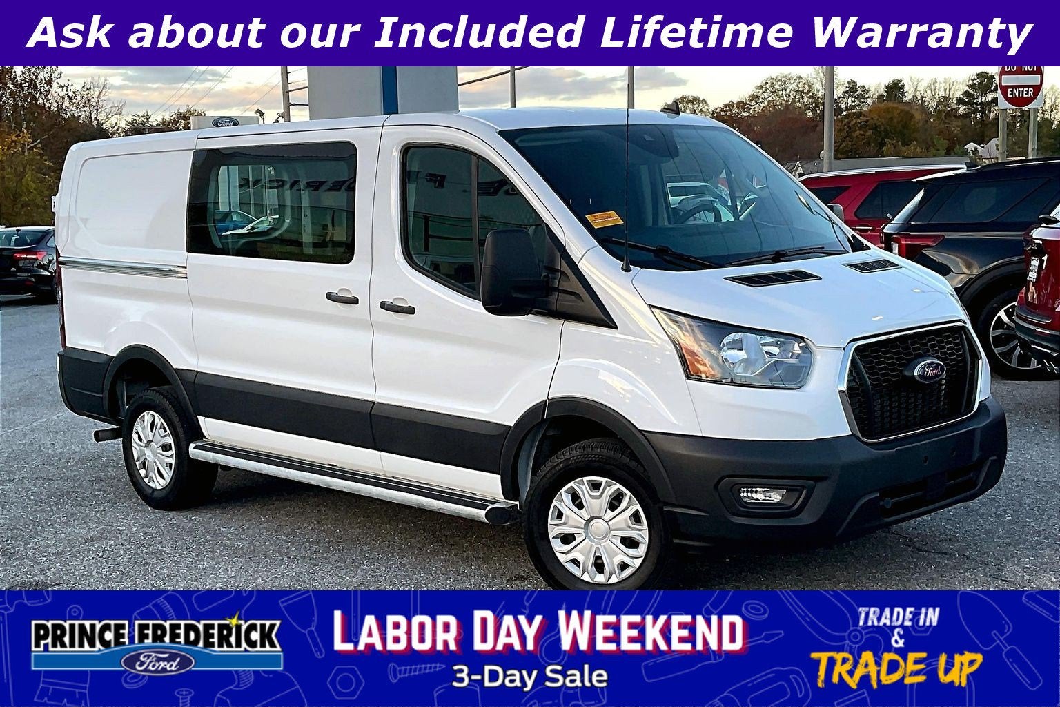 2024 Ford Transit Cargo Van T-250 130" Low Rf 9070 GVWR RWD