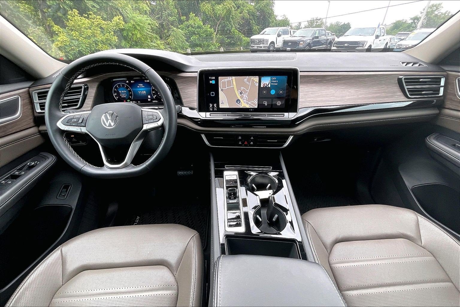 2025 Volkswagen Atlas 2.0T SEL
