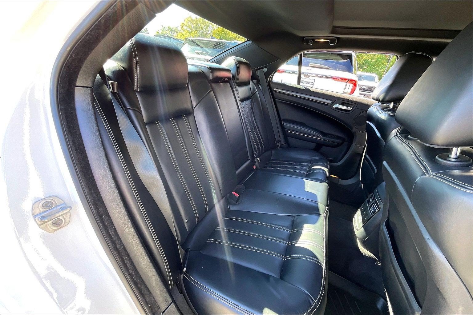 2015 Chrysler 300 300S