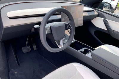 2026 Tesla Model Y AWD