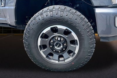 2024 Ford Super Duty F-350 SRW Platinum