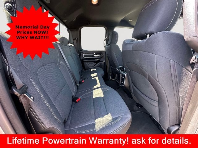 2022 RAM 1500 Big Horn Quad Cab 4x4 6'4' Box