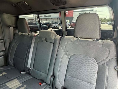2025 RAM 1500 Big Horn Crew Cab 4x4 5'7' Box