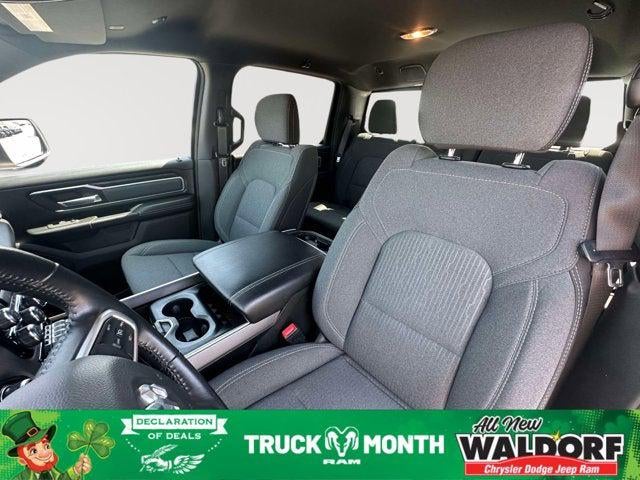 2022 RAM 1500 Big Horn Crew Cab 4x4 5'7' Box