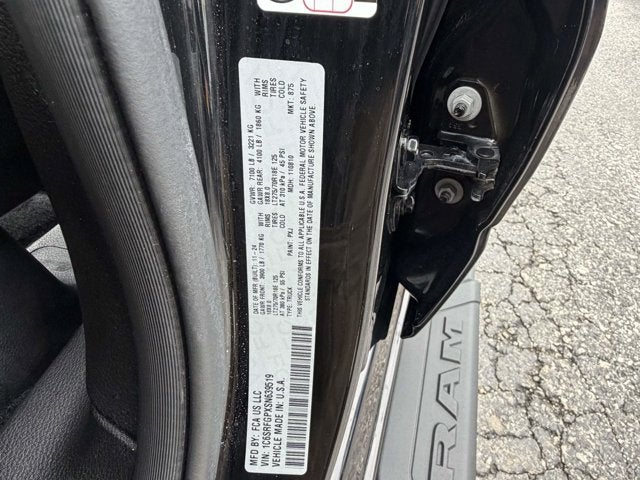 2025 RAM 1500 Warlock Crew Cab 4x4 5'7' Box