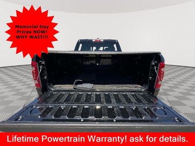 2021 RAM 1500 Laramie Crew Cab 4x4 5'7' Box
