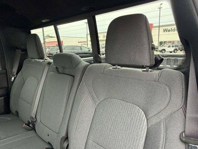 2023 RAM 1500 Big Horn Crew Cab 4x4 6'4' Box