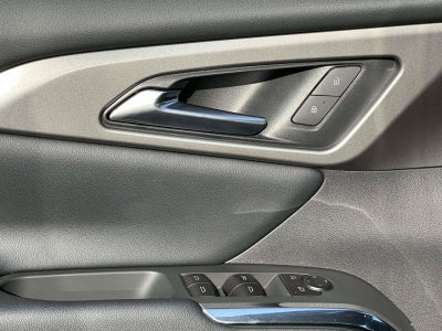 2025 Chevrolet Traverse AWD LT