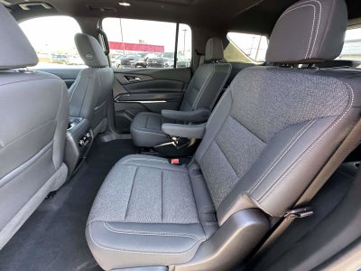2025 Chevrolet Traverse AWD LT