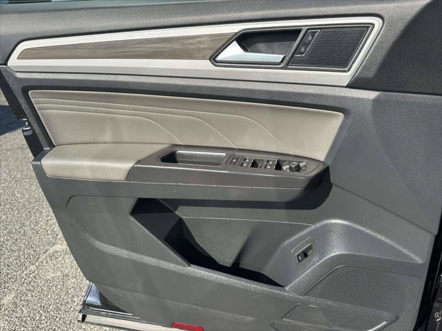 2023 Volkswagen Atlas 2.0T SEL