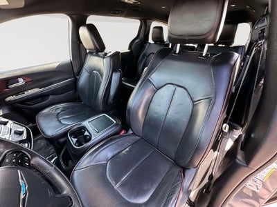 2020 Chrysler Pacifica Hybrid 35th Anniversary Limited