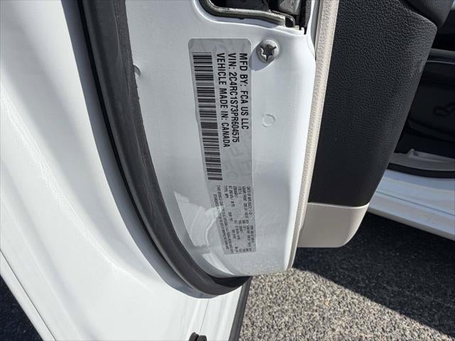 2023 Chrysler Pacifica Hybrid Limited