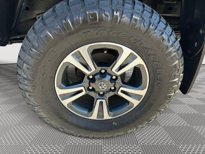 2017 Toyota Tacoma SR V6