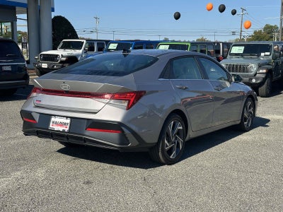 2025 Hyundai Elantra SEL Convenience