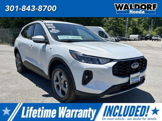 2025 Ford Escape ST-Line Select