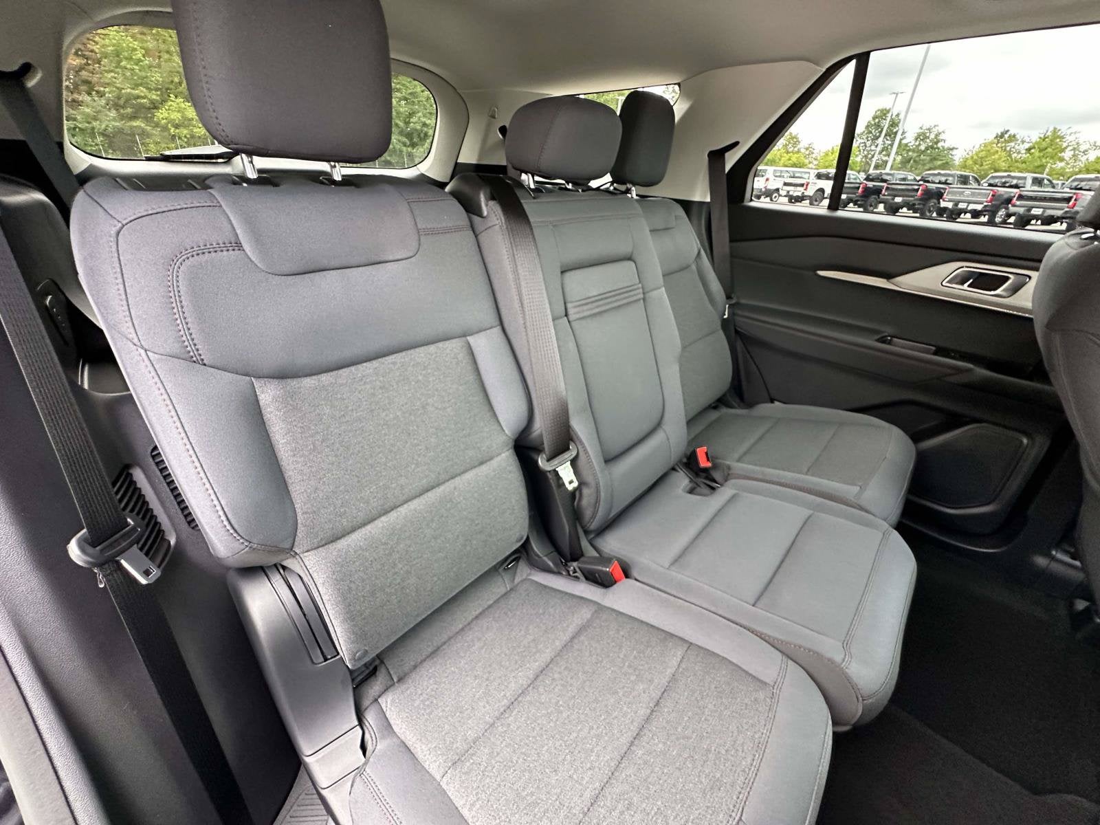 2026 Ford Explorer Active w/100A Pkg