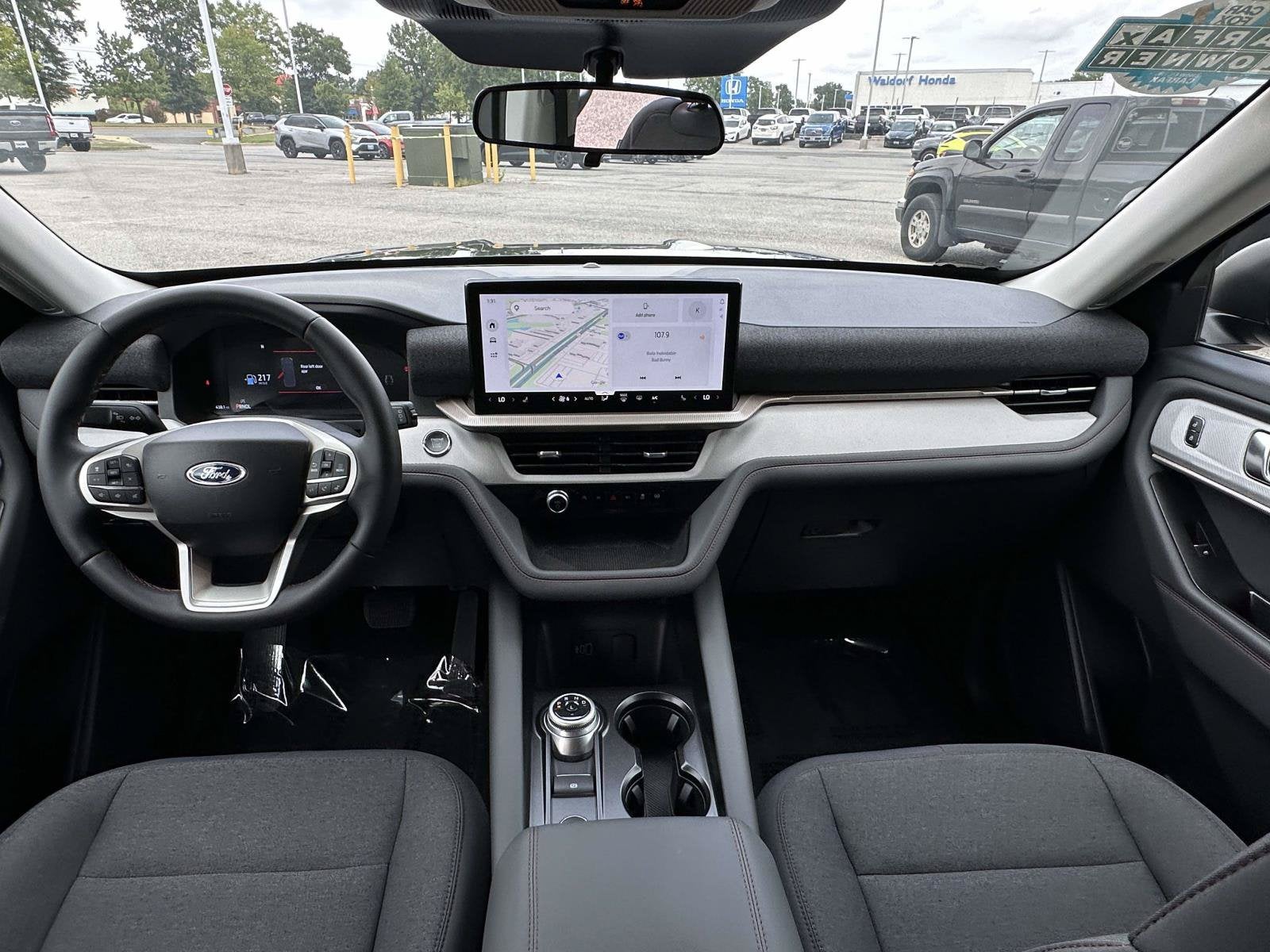 2026 Ford Explorer Active w/100A Pkg