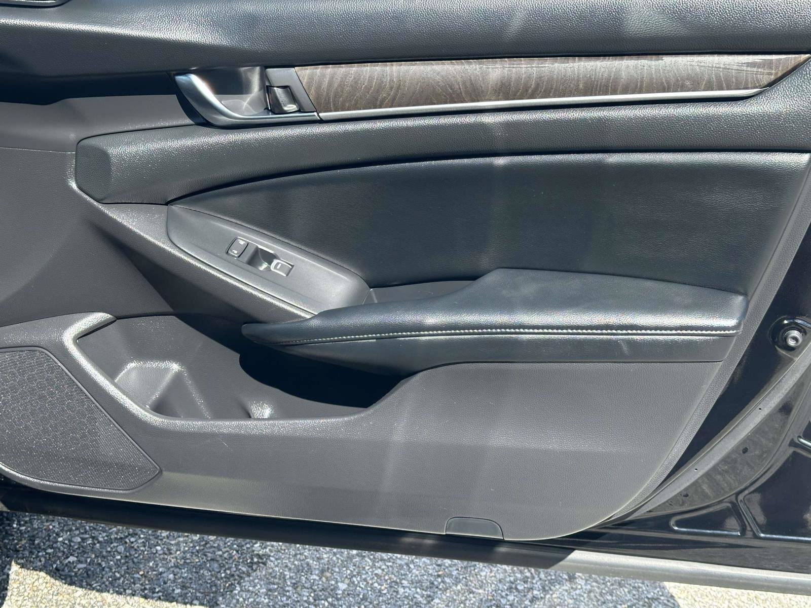 2018 Honda Accord Hybrid EX