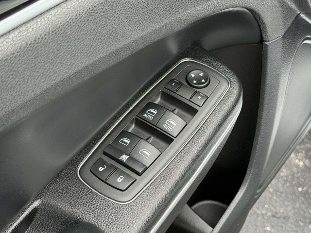 2022 Chrysler 300 300S