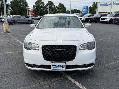 2022 Chrysler 300 300S