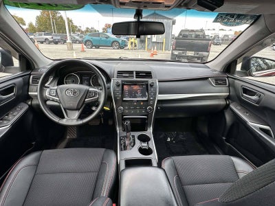 2017 Toyota Camry SE