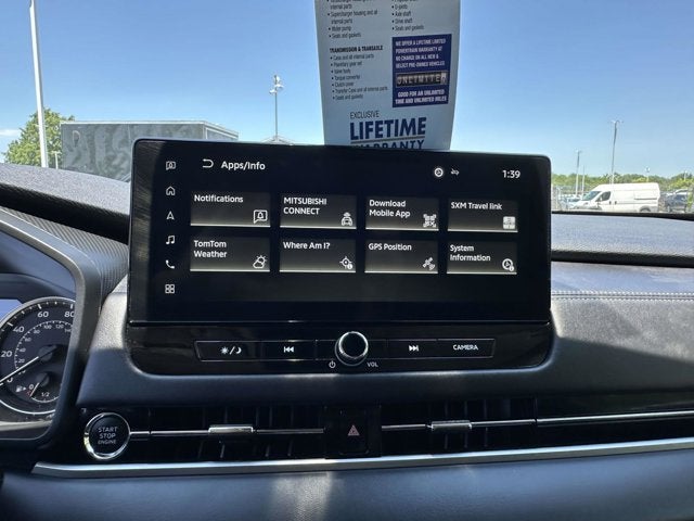 2025 Mitsubishi Outlander SE