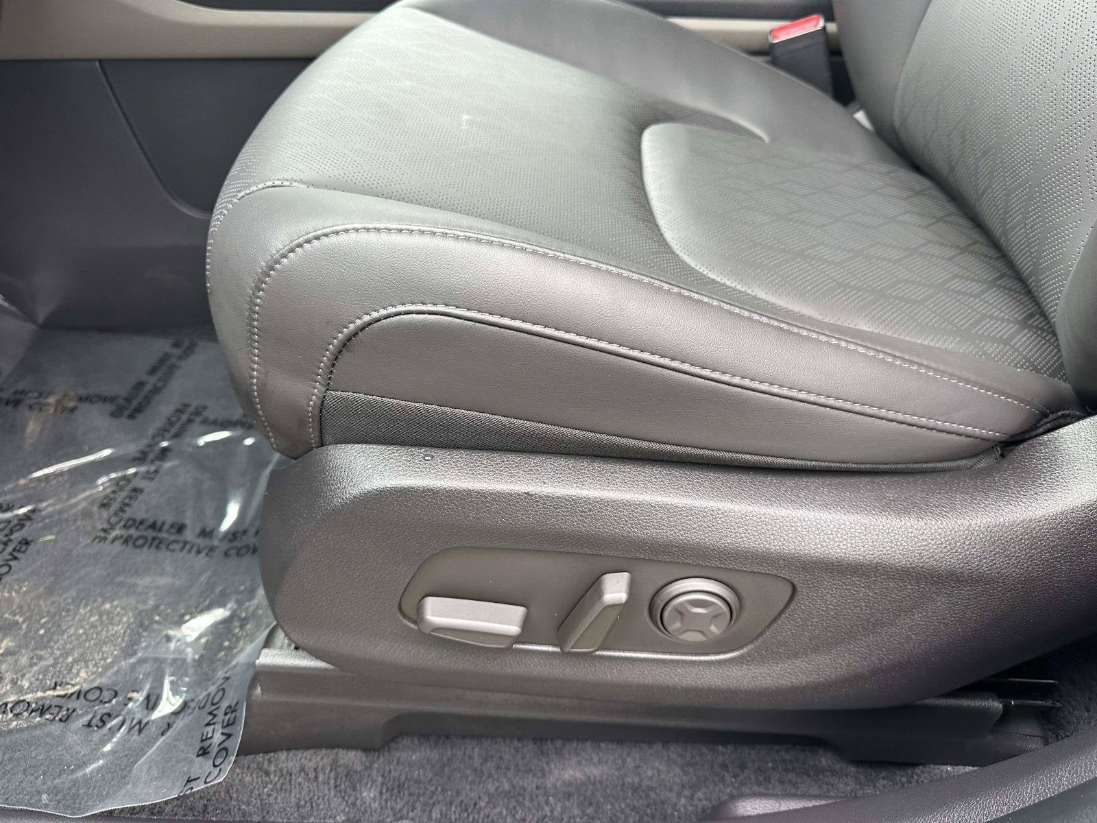2026 Kia Carnival Hybrid LXS