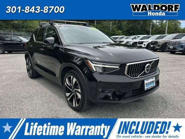 2023 Volvo XC40 Ultimate Bright Theme