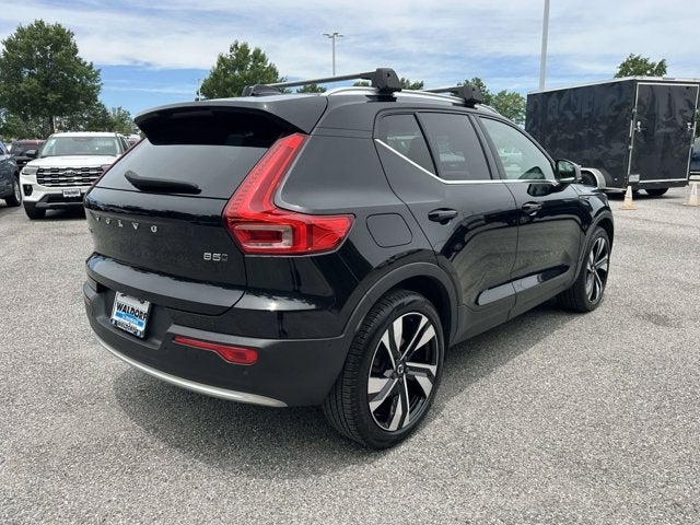 2023 Volvo XC40 Ultimate Bright Theme