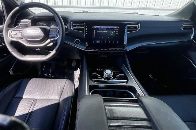 2024 Jeep Wagoneer L Series III