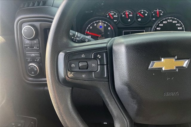 2023 Chevrolet Silverado Custom