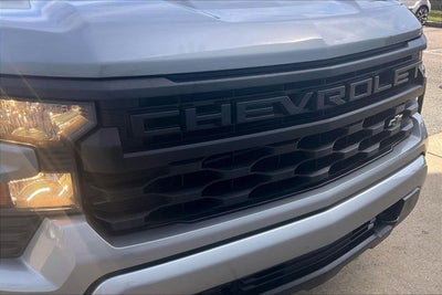 2023 Chevrolet Silverado Custom