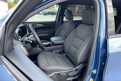 2024 Chevrolet Traverse FWD LS