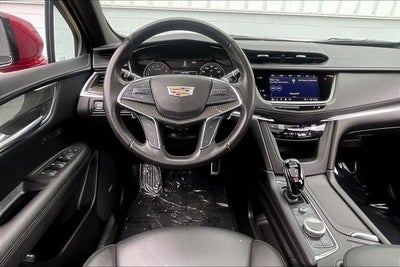 2022 Cadillac XT5 AWD Sport
