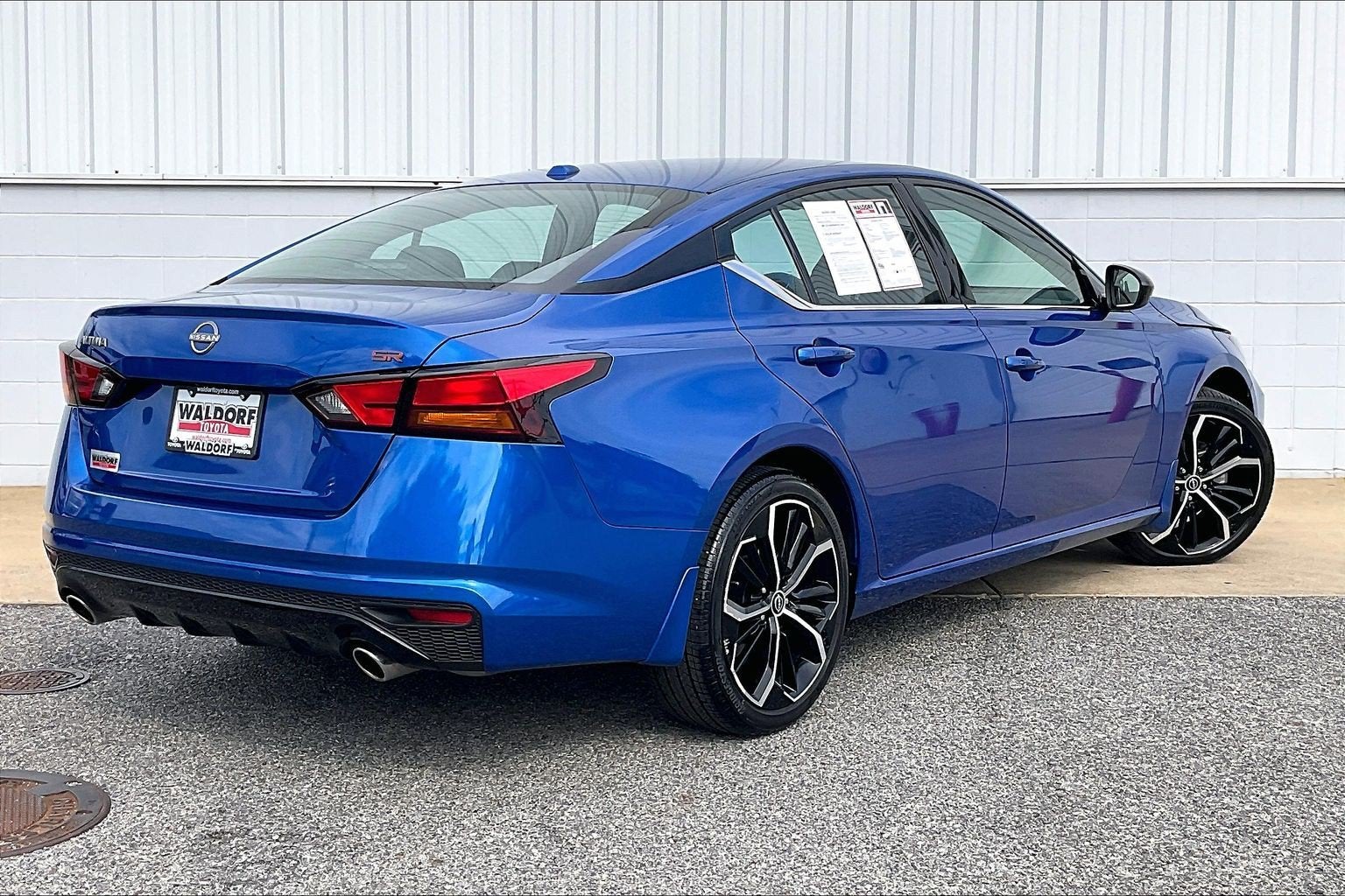 2025 Nissan Altima SR