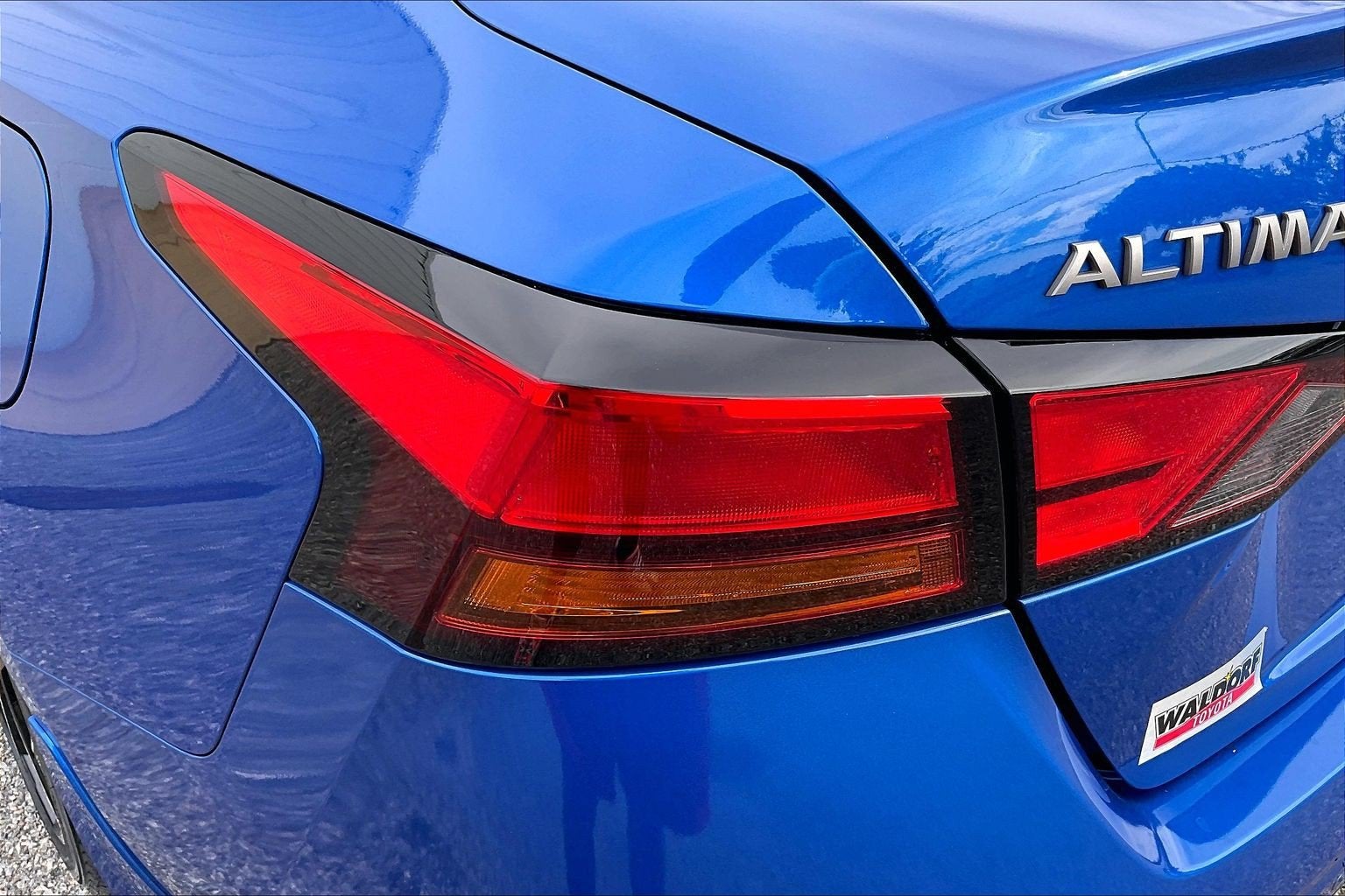 2025 Nissan Altima SR