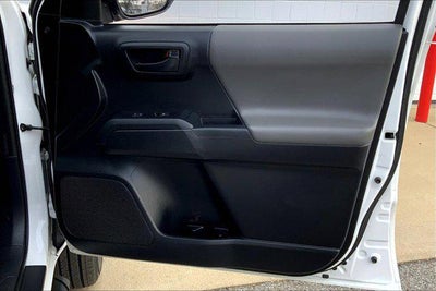 2019 Toyota TACOMA SR SR