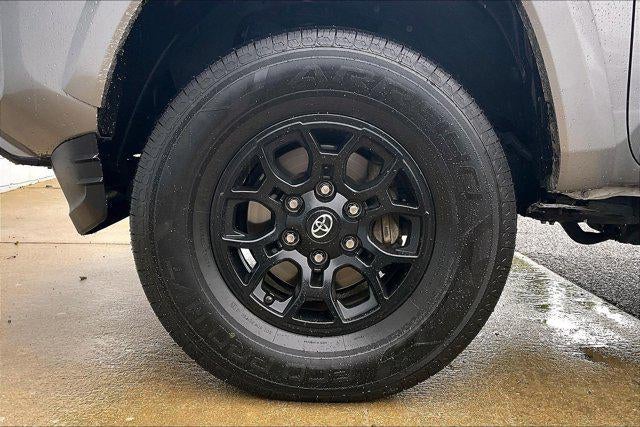 2020 Toyota TACOMA SR5 SR5