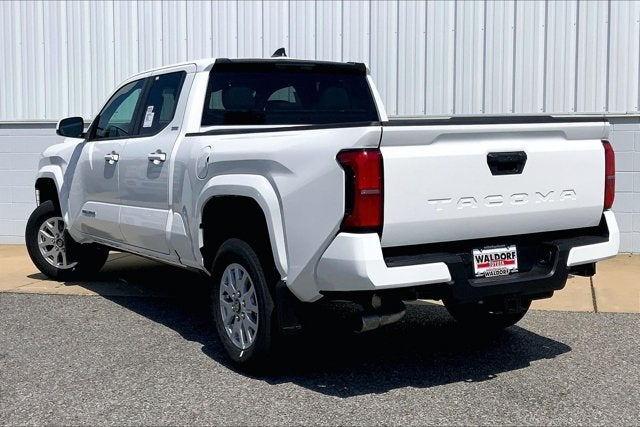2026 Toyota Tacoma 2WD SR5