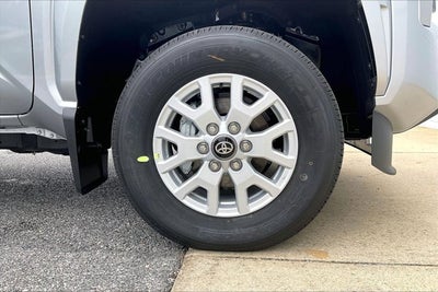 2026 Toyota Tacoma 4WD SR5