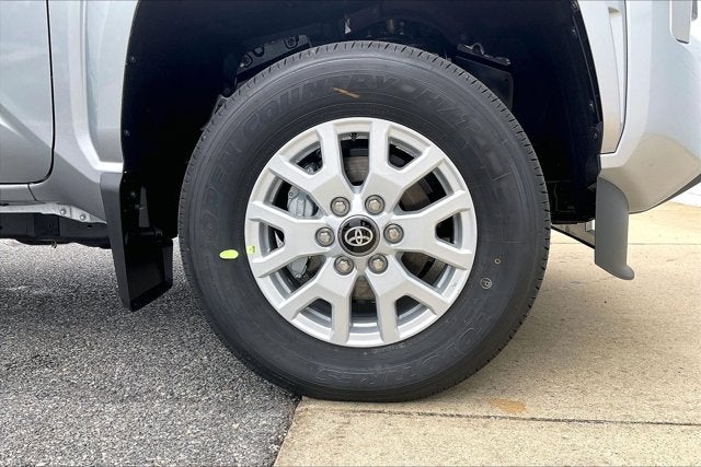 2026 Toyota Tacoma 4WD SR5