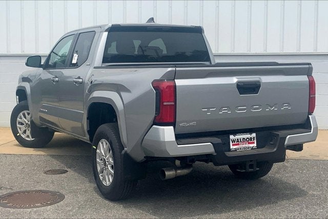 2026 Toyota Tacoma 4WD SR5